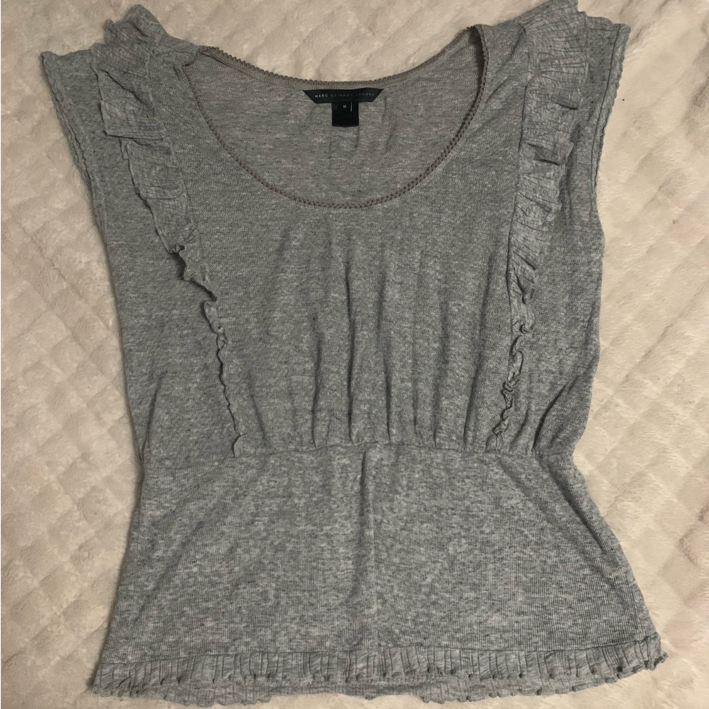 Gray Marc Jacobs cute top. Size M